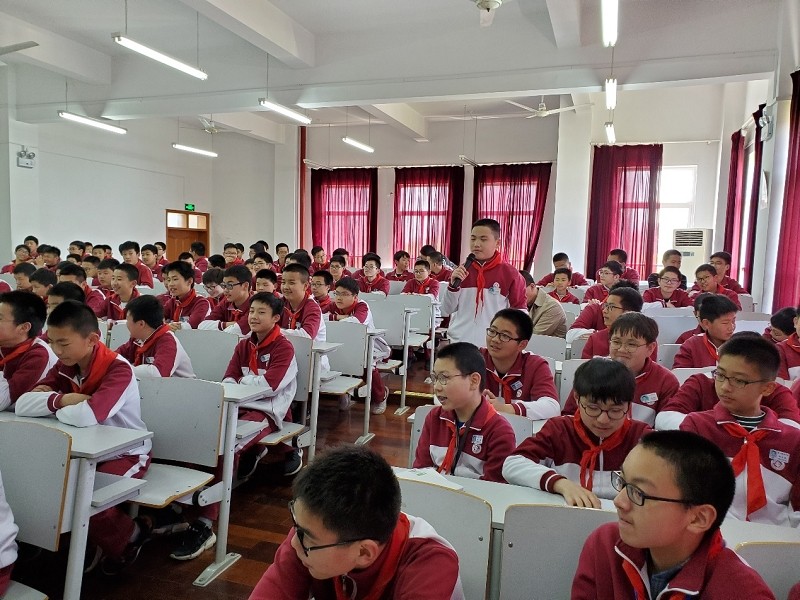 花季护航,活力青春_联中速递_上海市民办嘉一联合中学