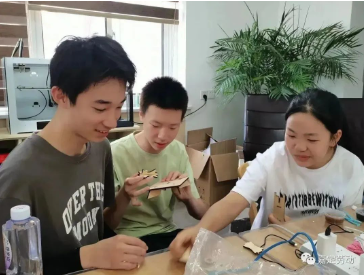 照片2.png
